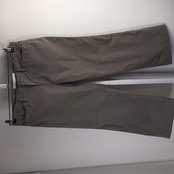 Old Navy Pants - Old Navy On Classic Rise Gray Capris Pants Size 10